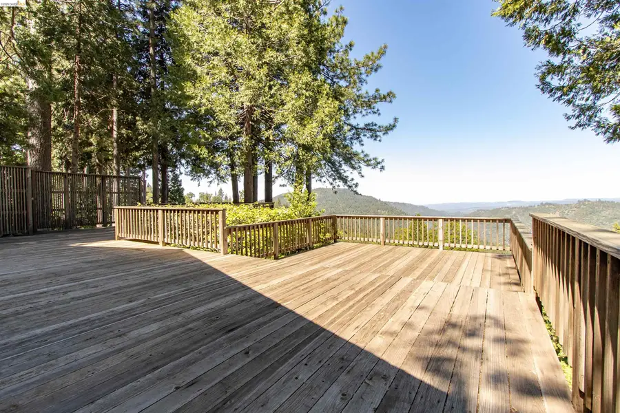 19942 Middle Camp Sugar Pine Rd, Twain Harte, CA 95383 - #3