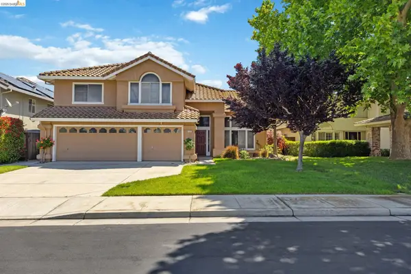 1826 Pelican Ct, Tracy, CA 95376