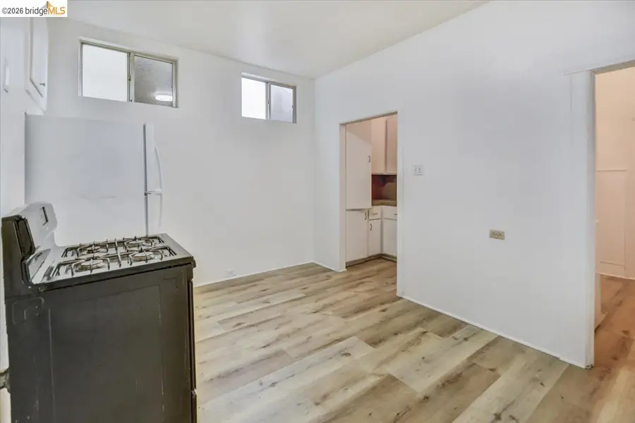 832 7th Ave, Oakland, CA 94606 - #3