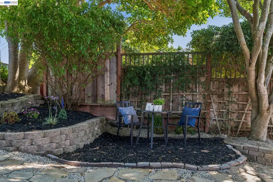 2317 Mira Vista Dr, El Cerrito, CA 94530 - #3