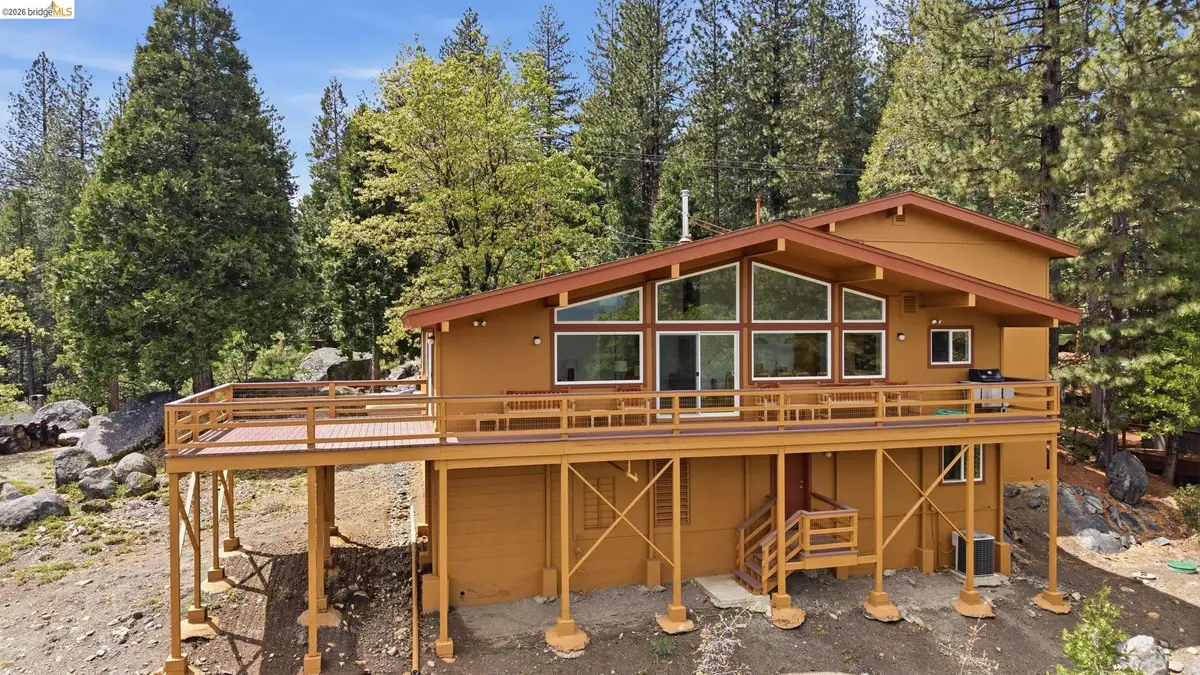 29621 Lassen Dr, Cold Springs, CA 95335 - #1