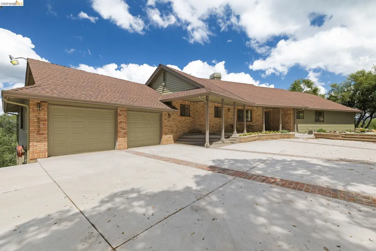 16592 Parkridge Ave, Sonora, CA 95370 - #1