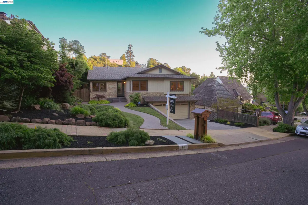 70 St James Pl, Piedmont, CA 94611 - #1