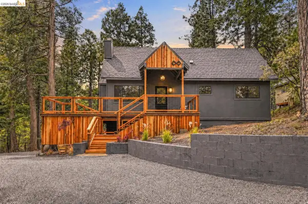 24090 White Fir Dr, Twain Harte, CA 95383