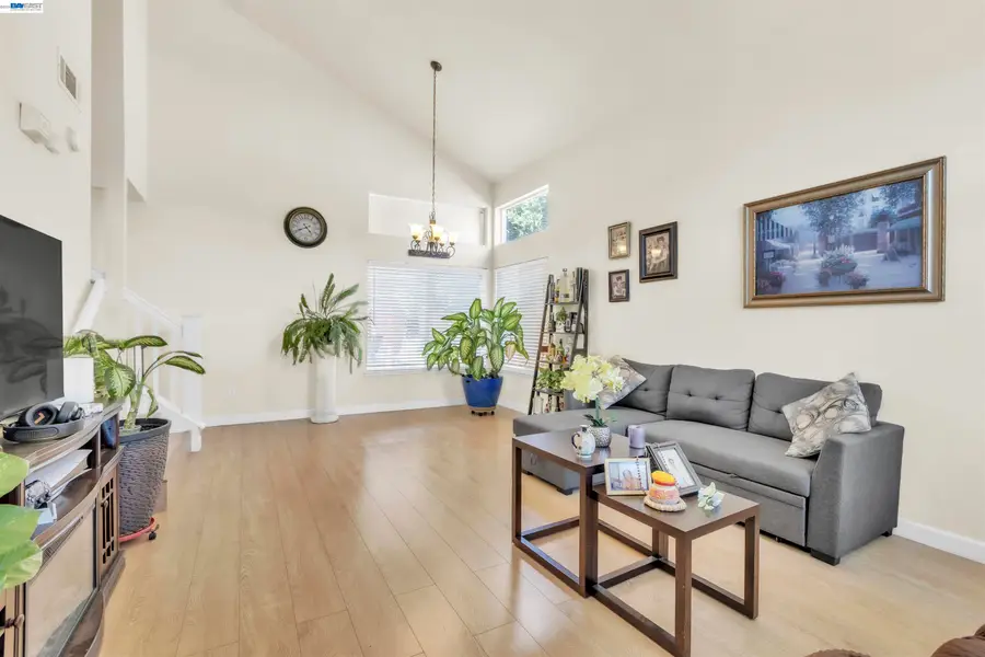 5059 Glenhollow Way, Antioch, CA 94531 - #3