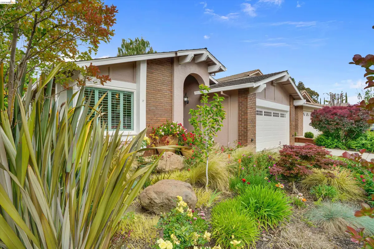 5001 Saint Garrett Ct, Concord, CA 94521 - #1