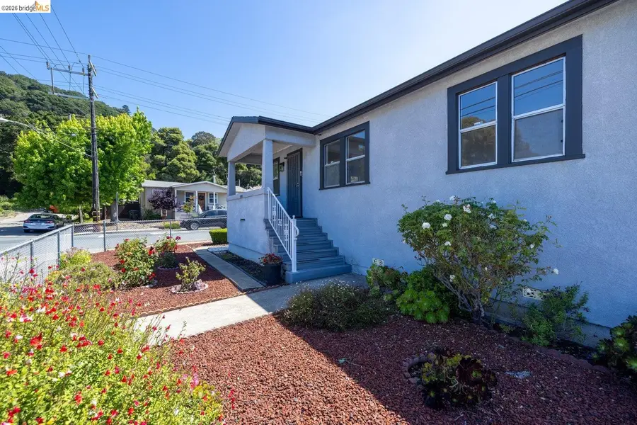 3986 Delmont Ave, Oakland, CA 94605 - #3