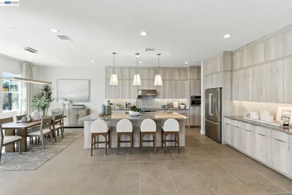 1589 Strathaven Place, Brentwood, CA 94513