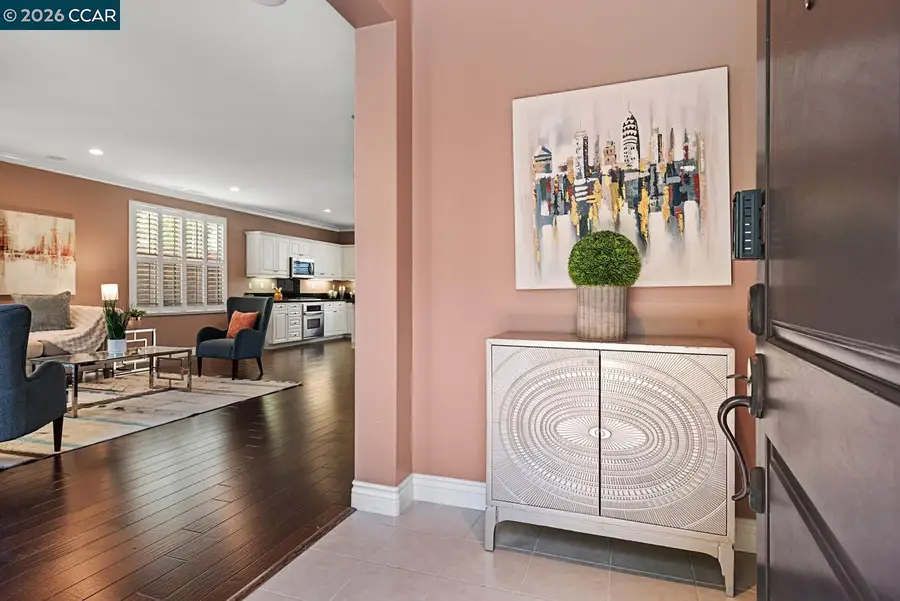 217 Mantle, Irvine, CA 92618 - #3
