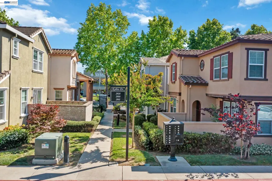 2930 Kobio Dr, Concord, CA 94519 - #2