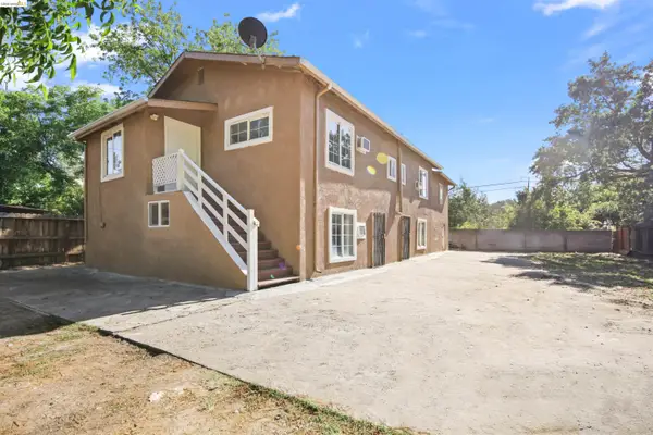 941 Burkett Ave, Stockton, CA 95205