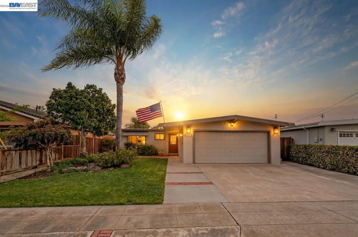42657 Newport Dr, Fremont, CA 94538 - #1