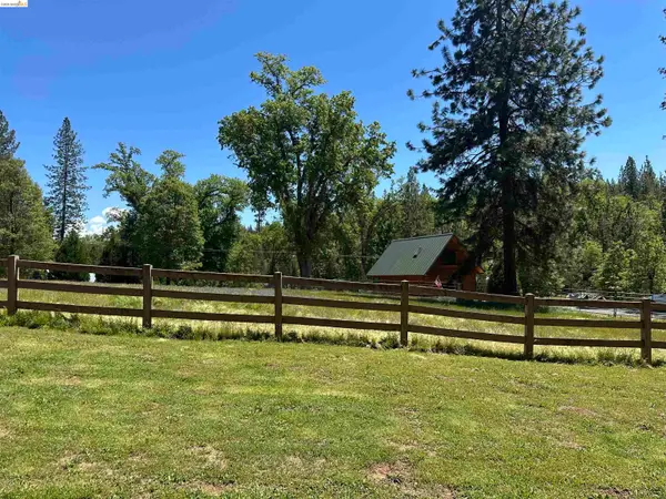 22481 Sandean Lane, Groveland, CA 95321