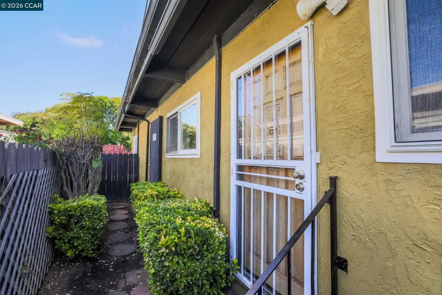 2415 Maine Ave, Richmond, CA 94804 - #3