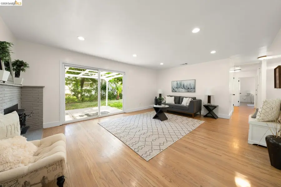 6501 Oakbrook Dr, Fair Oaks, CA 95628 - #3