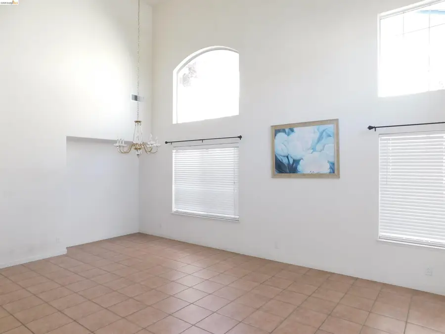 15678 Atlantus Ave, San Leandro, CA 94579 - #2