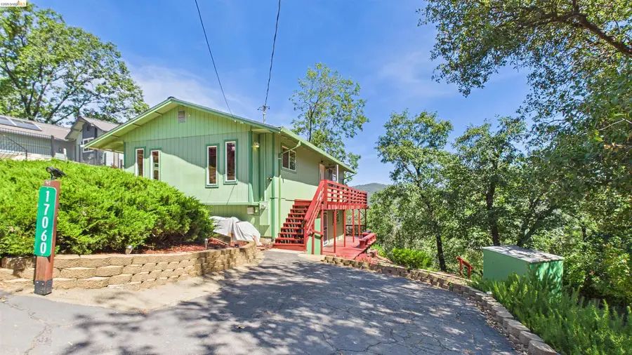 17060 Oaktree Ln, Sonora, CA 95370 - #2