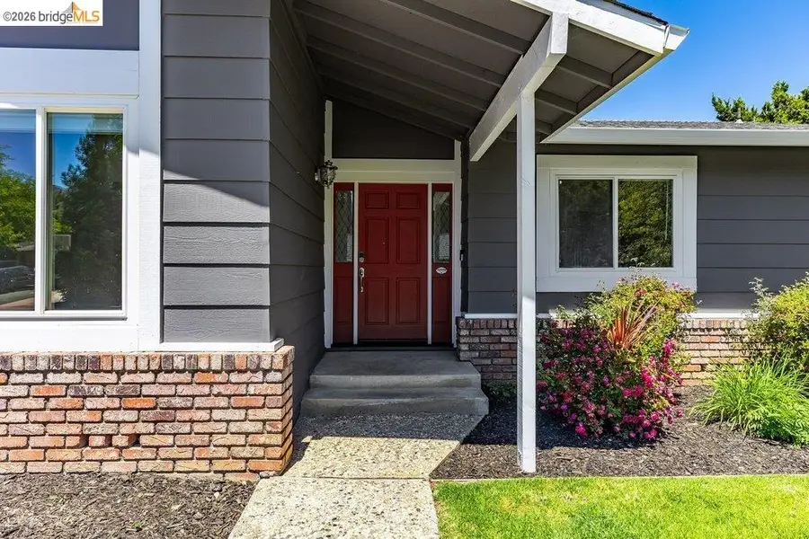 608 W Myrick Ct, Clayton, CA 94517 - #2