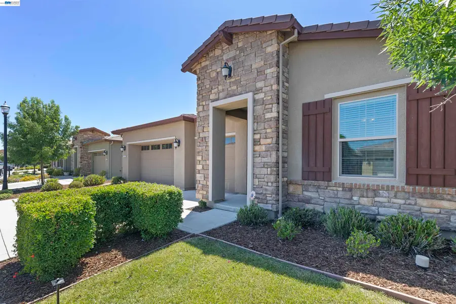 7143 Lakehead Way, Discovery Bay, CA 94505 - #3