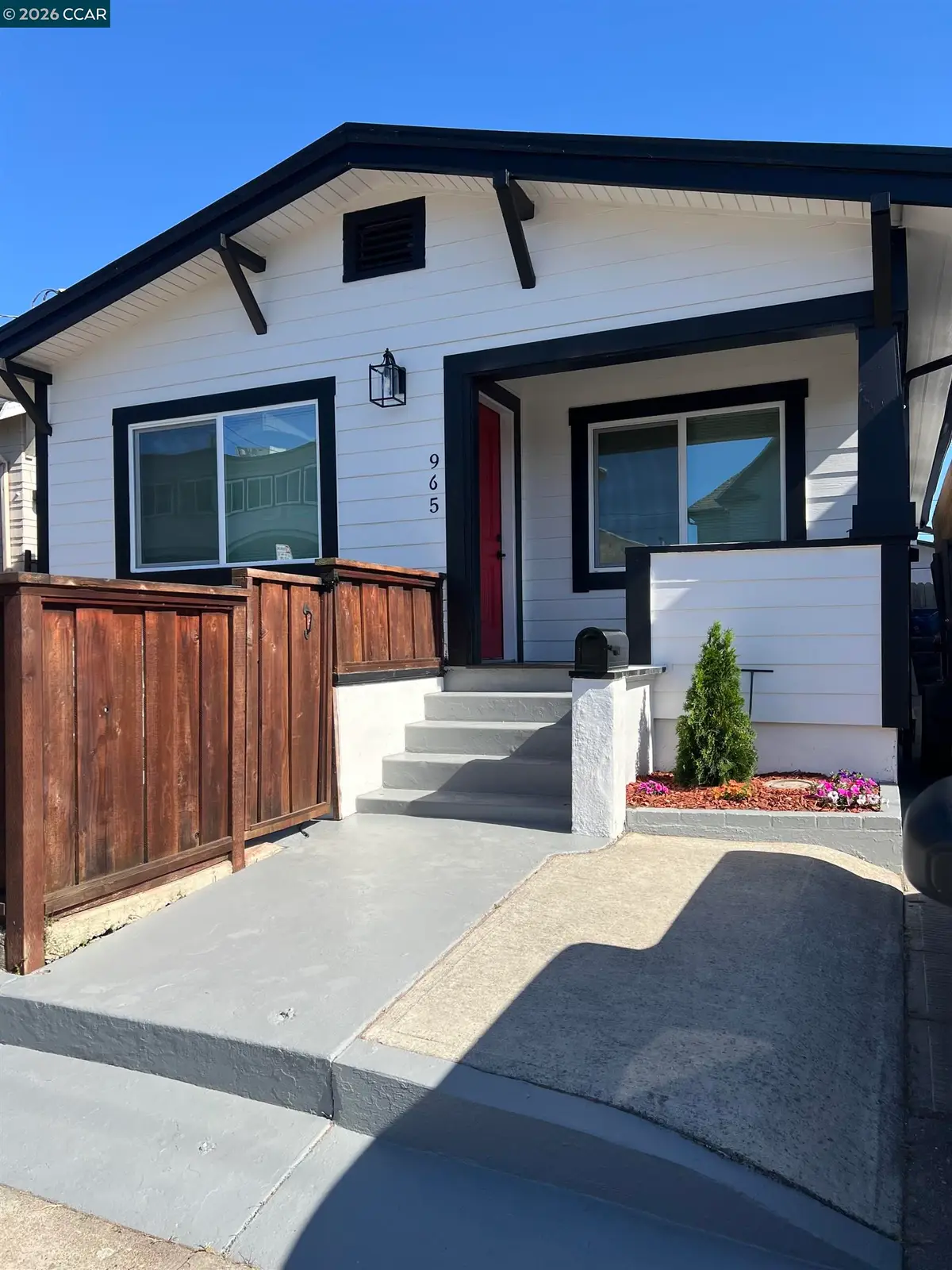 965 Arlington Ave, Oakland, CA 94608 - #1