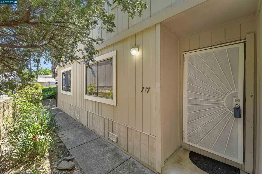 717 Beelard Dr, Vacaville, CA 95687 - #2