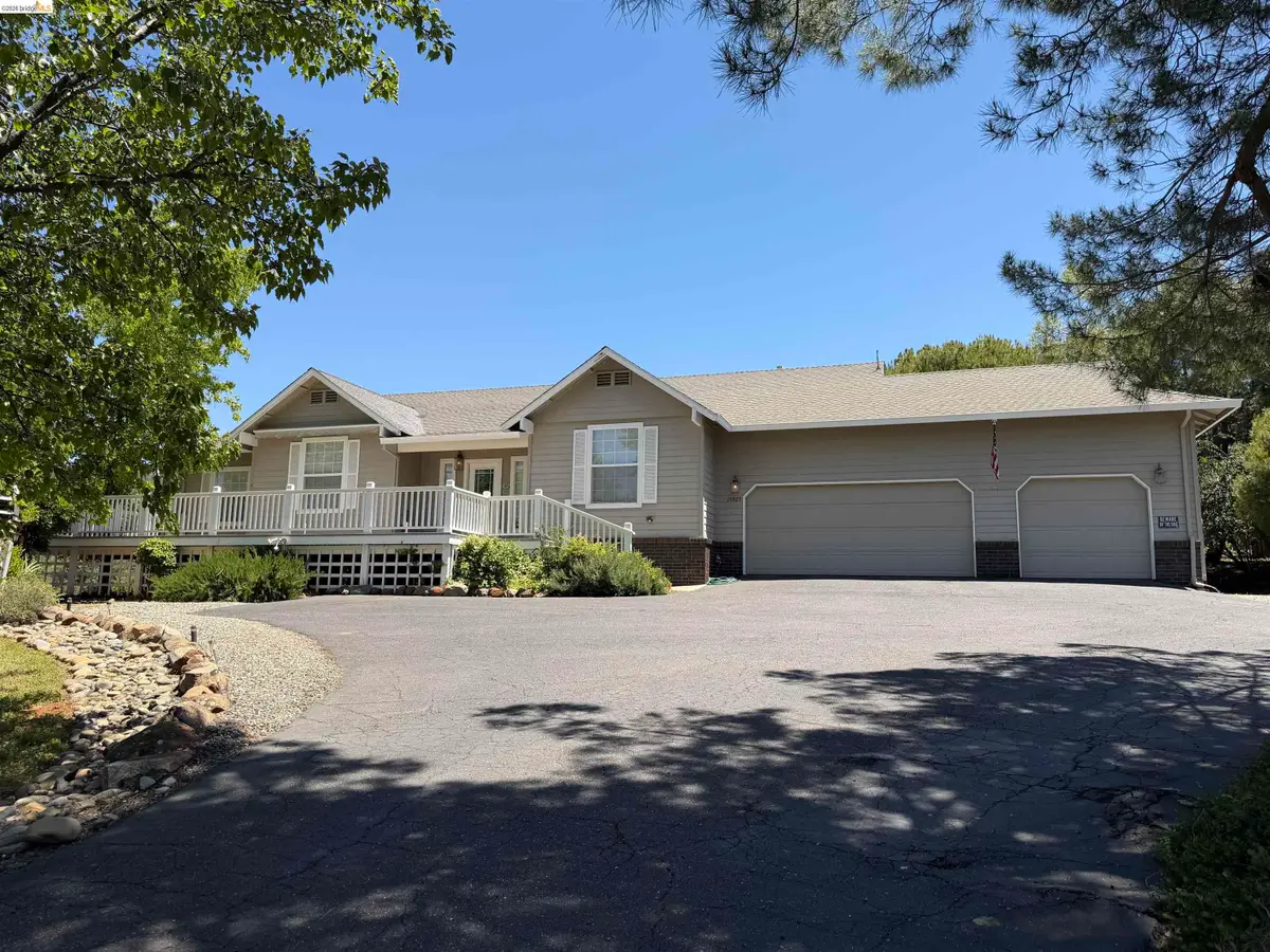 15925 Parkridge Ave, Sonora, CA 95370 - #1