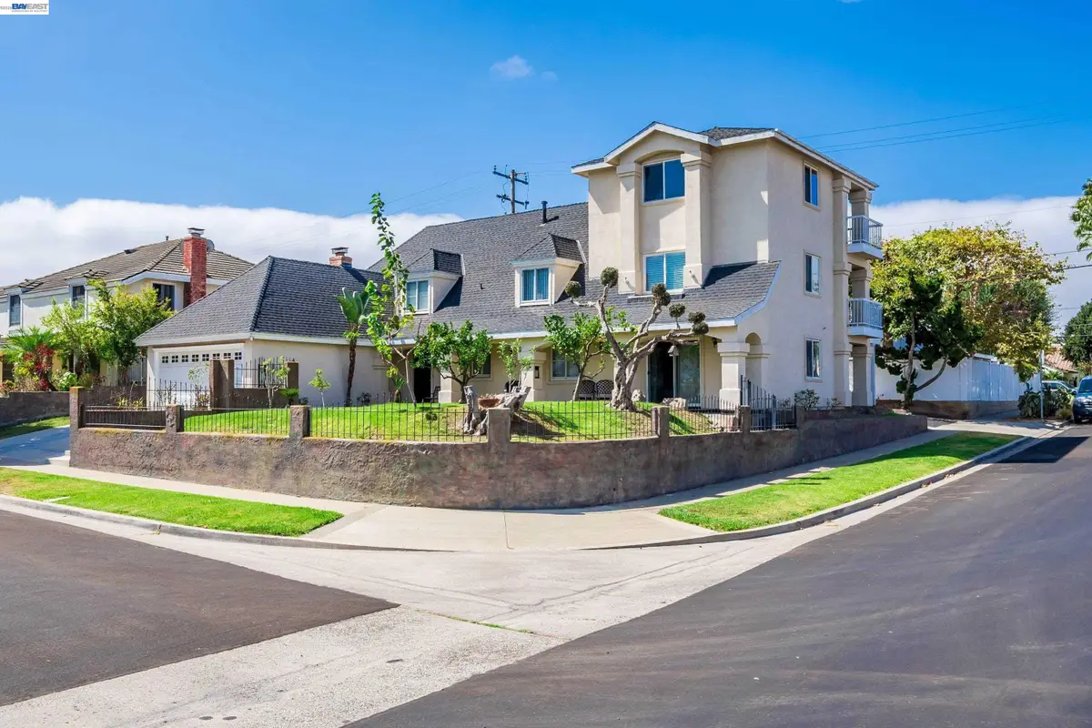 1622 Pegasus St, Newport Beach, CA 92660 - #1