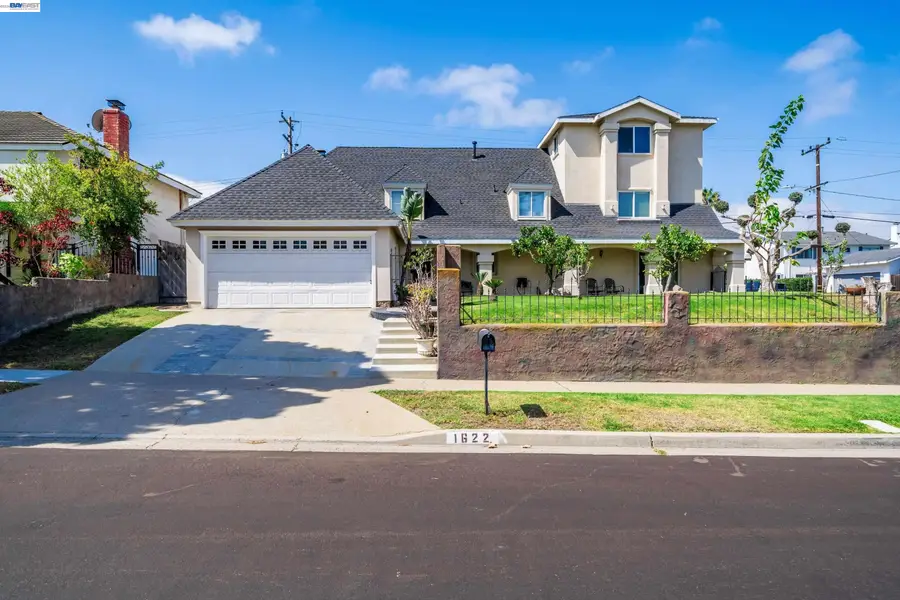1622 Pegasus St, Newport Beach, CA 92660 - #3