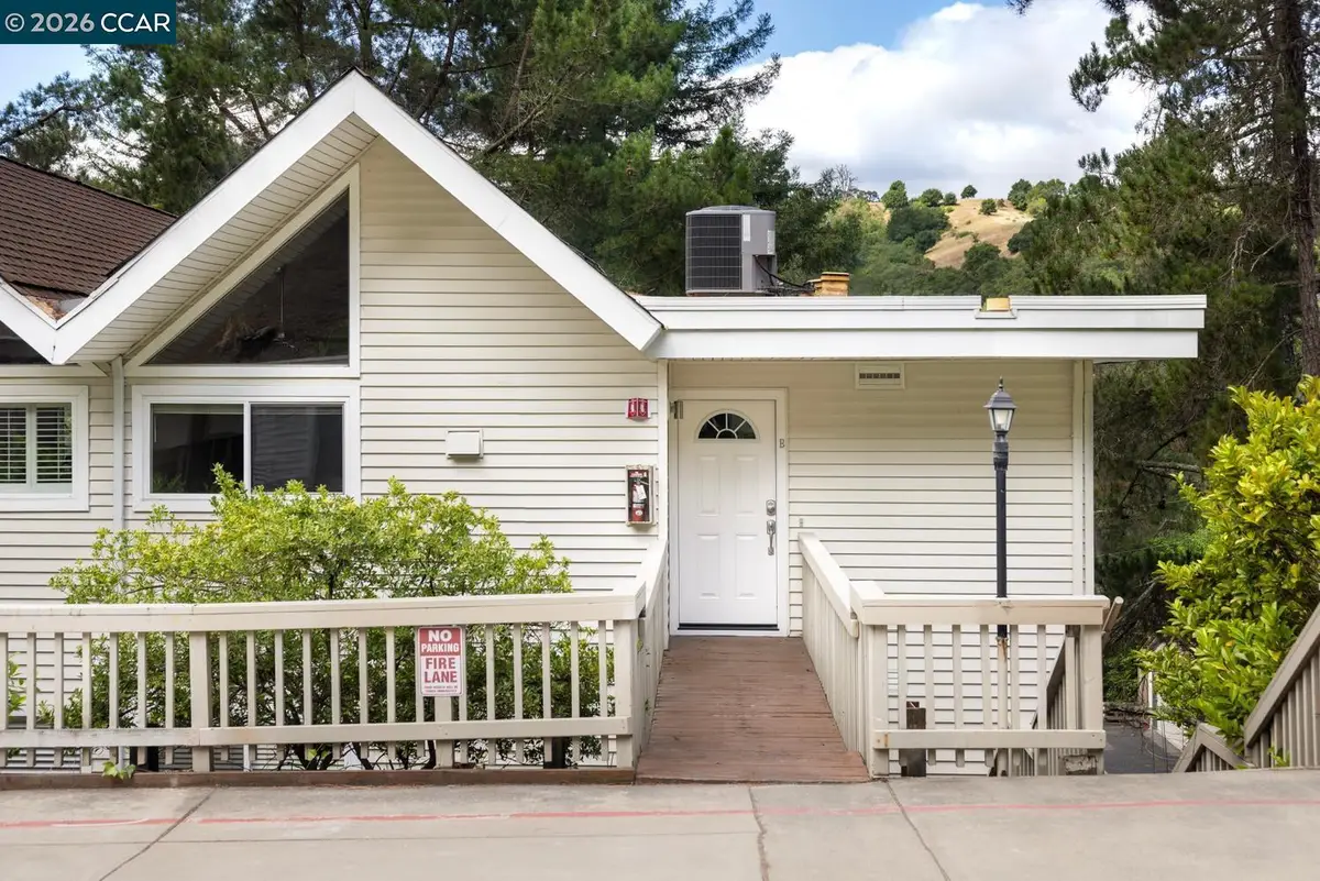 126 Ascot Ct #B, Moraga, CA 94556 - #1