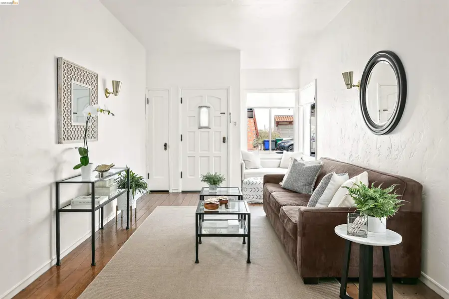 910 Pierce St, Albany, CA 94706 - #3