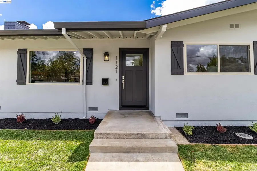 1121 N P St, Livermore, CA 94551 - #3