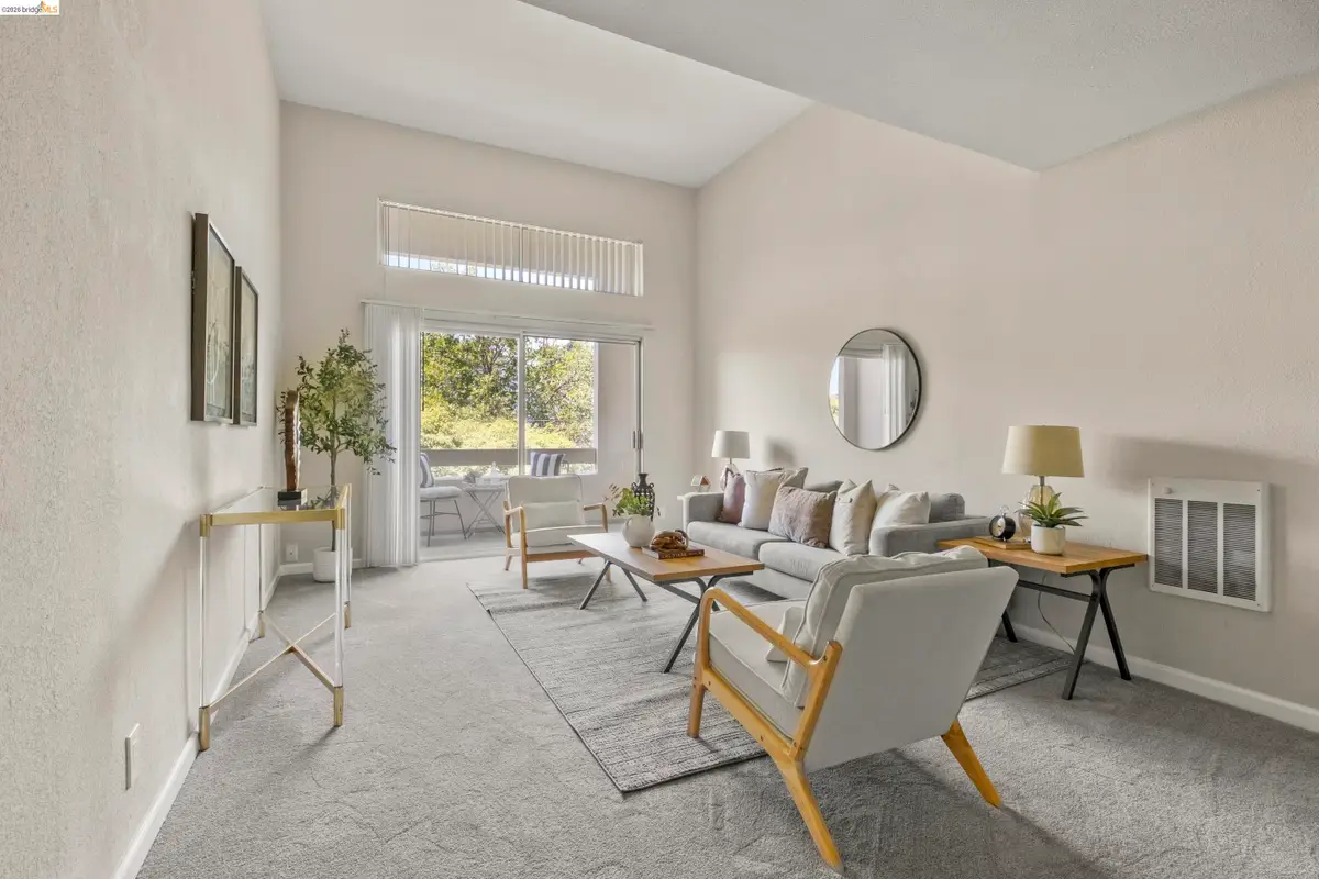 466 Crescent St #307, Oakland, CA 94610 - #1
