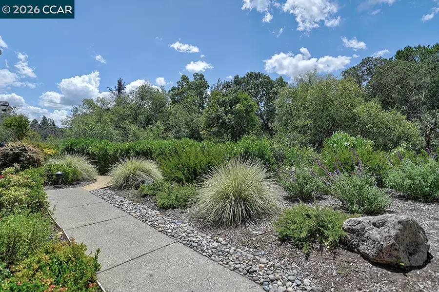 1726 Comstock Dr, Walnut Creek, CA 94595 - #3
