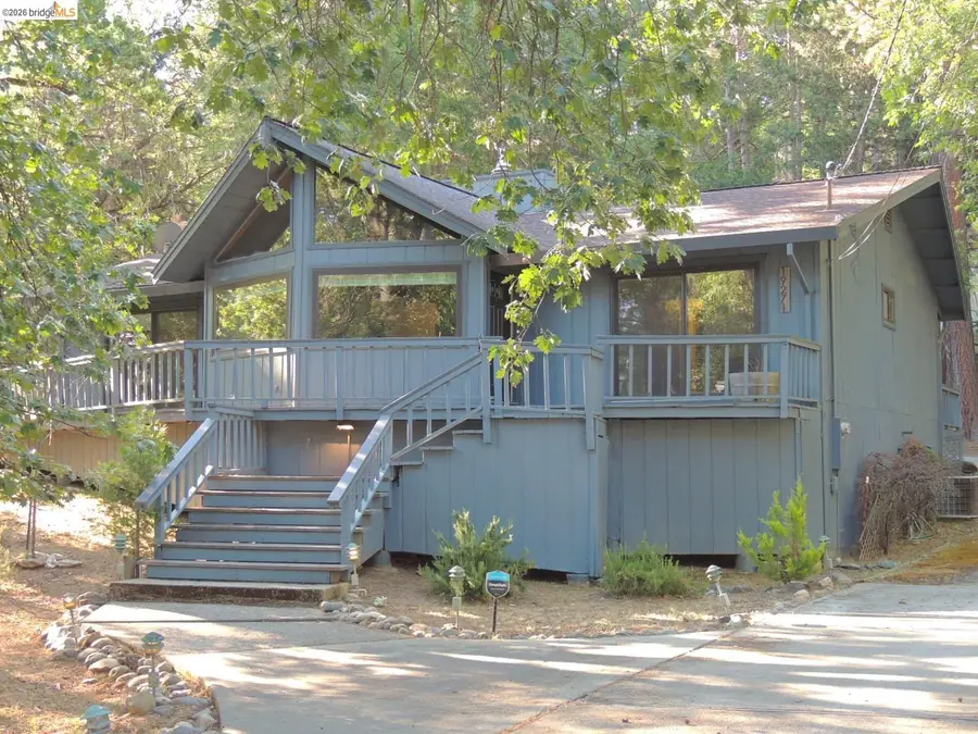 19271 Pine Mountain Dr., Groveland, CA 95321 - #3
