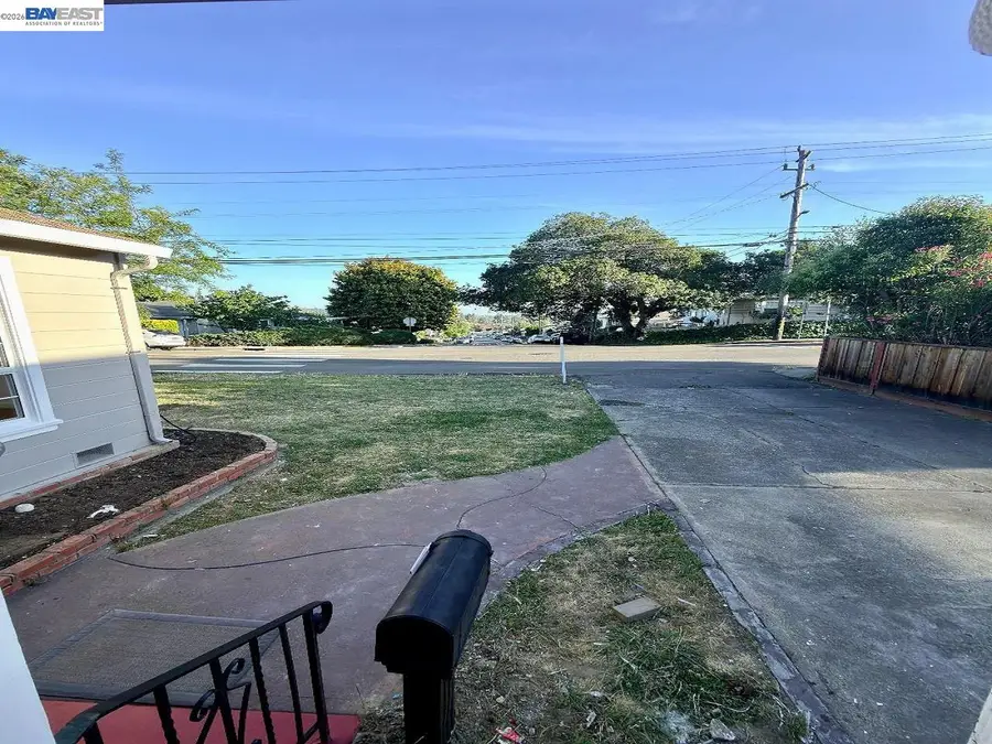 4256 Seven Hills Road, Castro Valley, CA 94546 - #3
