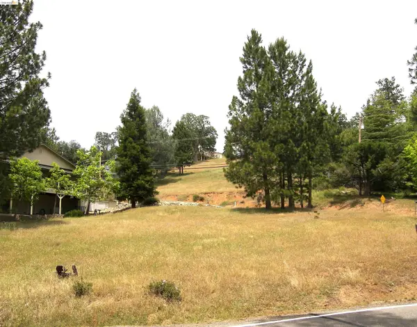 Address Withheld By Seller, Groveland, CA 95321