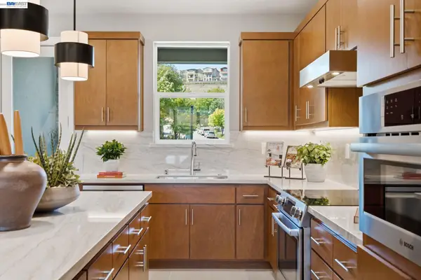 2007 Cascade Way, San Ramon, CA 94583