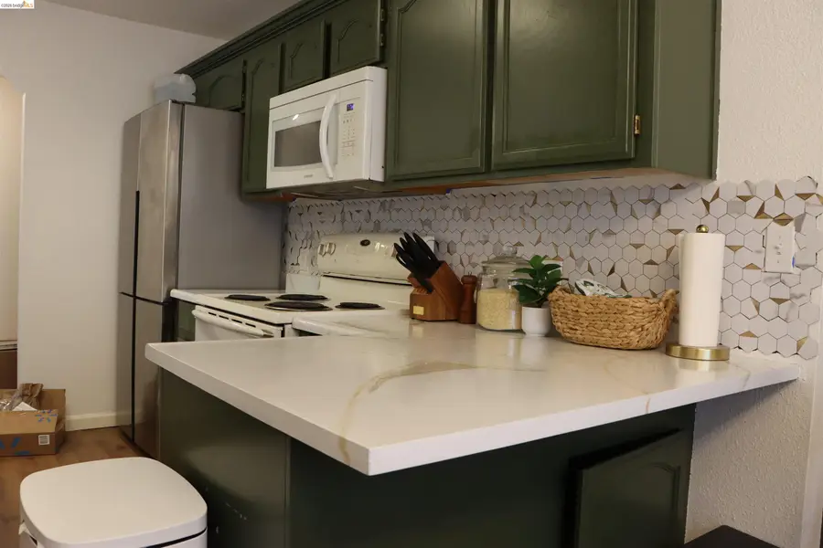 19570 Cottonwood St, Groveland, CA 95321 - #3