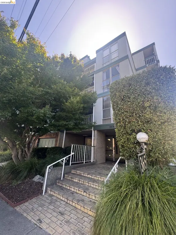 365 Perkins St #201, Oakland, CA 94610