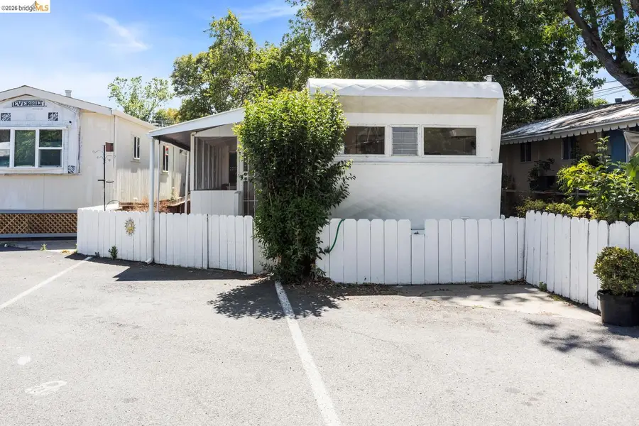 2050 Monument #8, Pleasant Hill, CA 94523 - #2