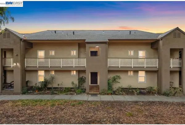 680 Dartmore Lane #260, Hayward, CA 94544