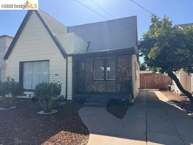 1376 Elm Street, Pittsburg, CA 94565 - #2