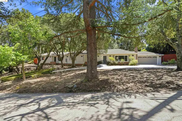 4500 Oak Hill Rd, Oakland, CA 94605