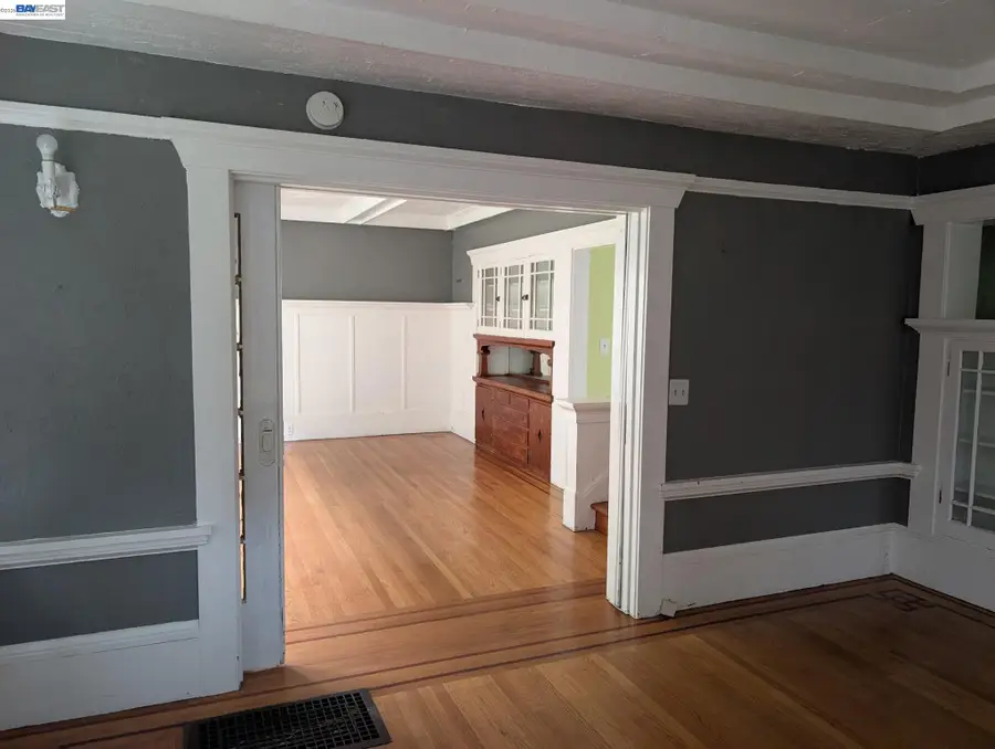 3873 West St, Oakland, CA 94608 - #3