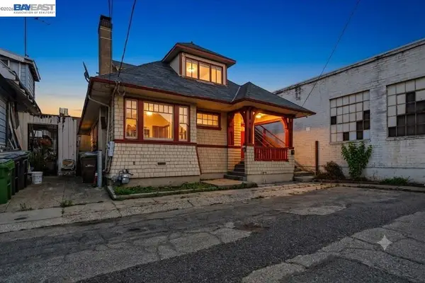 950 Loomis Ct, Oakland, CA 94606