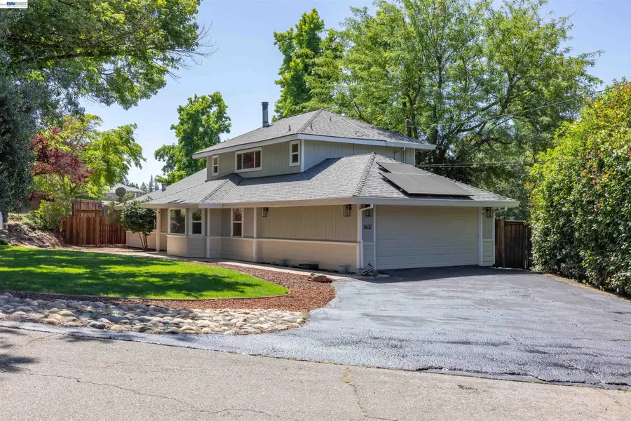 3632 Ravenwood Ln, Cameron Park, CA 95682 - #2