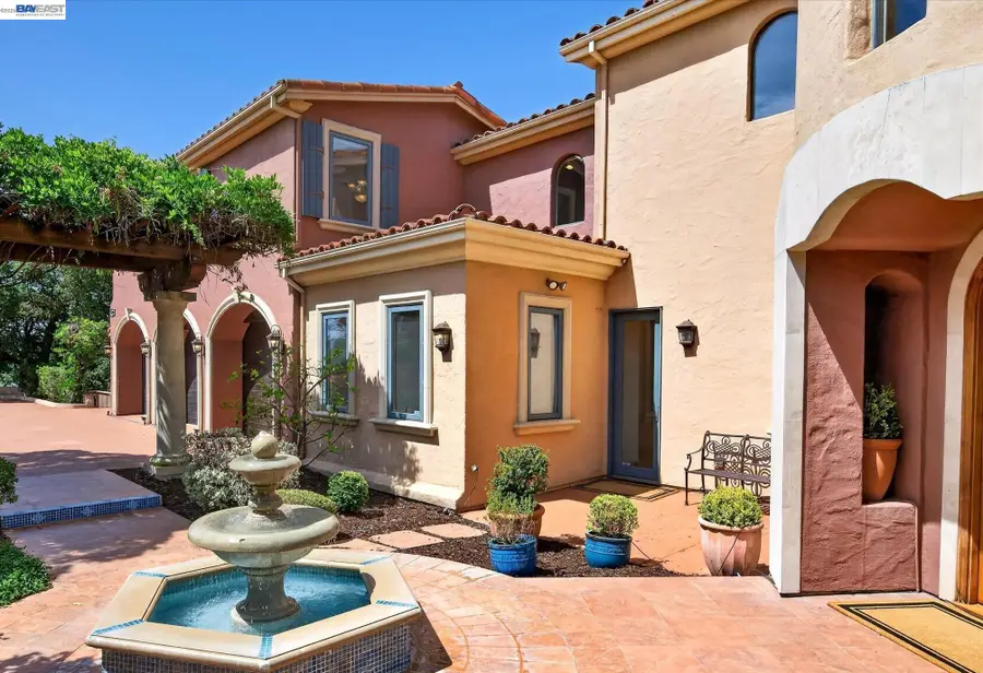2529 Biltmore Dr, Alamo, CA 94507 - #3