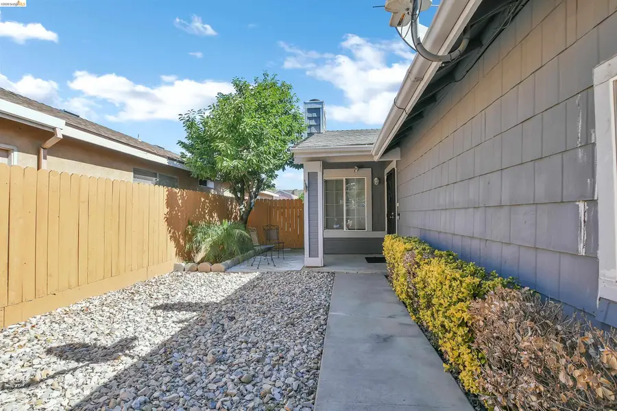355 Hawthorne Dr, Tracy, CA 95376 - #3