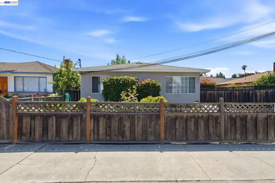 1318 Hudson St, Redwood City, CA 94061 - #2