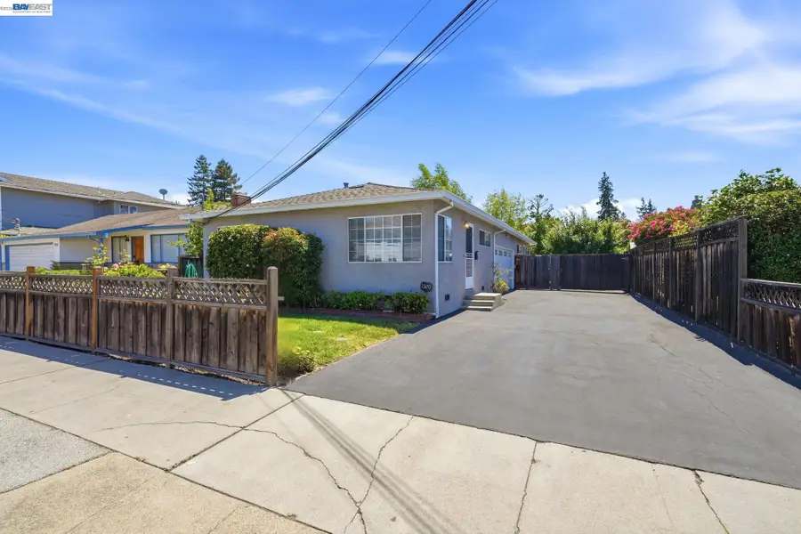 1318 Hudson St, Redwood City, CA 94061 - #3